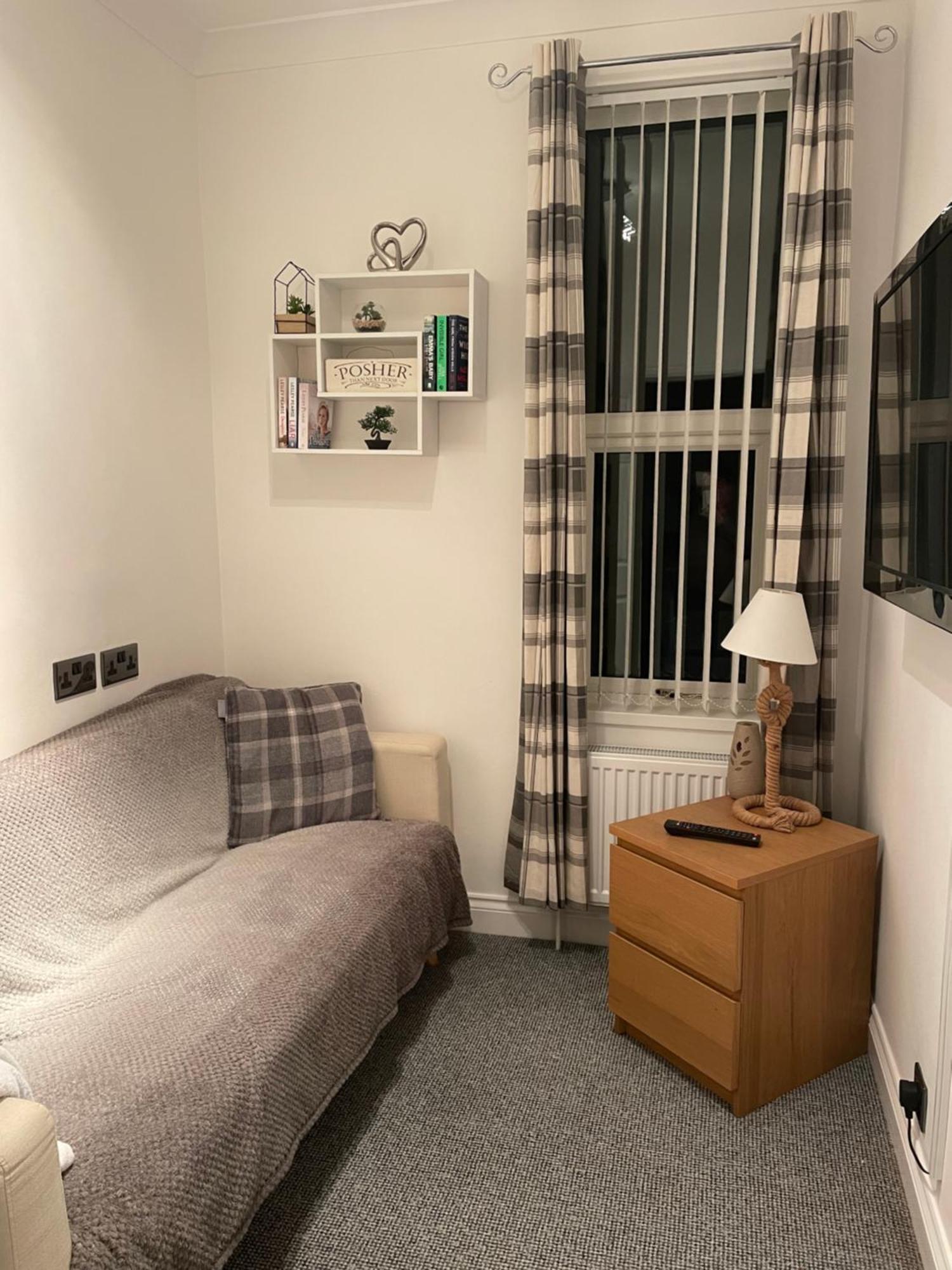 Central Blue Holiday Home. Bridlington Ngoại thất bức ảnh